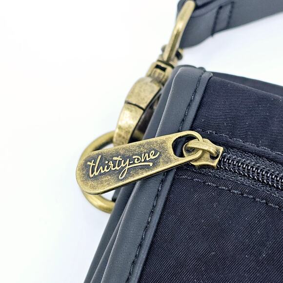 Thirty-One On the Go Changing Clutch Foldable Baby Diaper Changing Pad Black - Picture 3 of 12